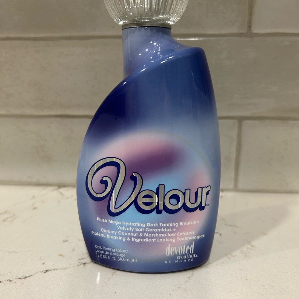 Velour Dark Tanning Emulsion